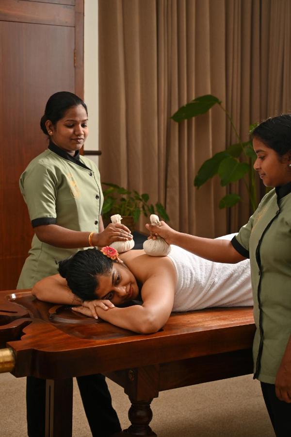 فندق The Sacred Lotus Ayurveda Wellness Retreat Kochi المظهر الخارجي الصورة